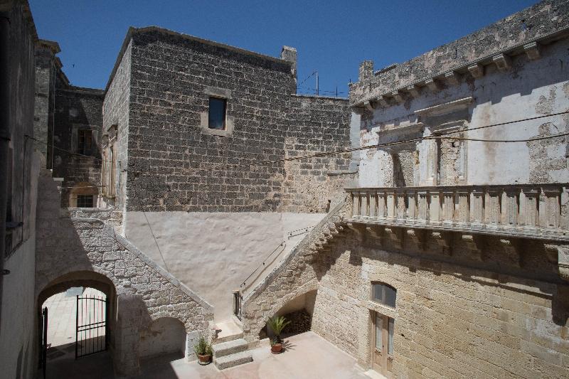 Historia- Dimore Corte Chiesa Corigliano d'Otranto Exterior photo